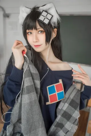 [WeiboGirl]微博红人 纯白毕业季 izumi泉桃子