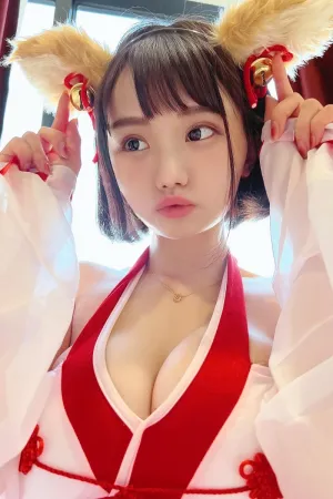 [WeiboGirl]微博红人 好身材就该秀！童颜巨乳萌妹 みもれもん