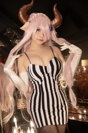 [WeiboGirl]微博红人 娜露梅亚礼服 贞子蜜桃