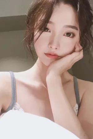 仙气十足的颜值老板娘！韩国正妹模特美照赏！ 김나희