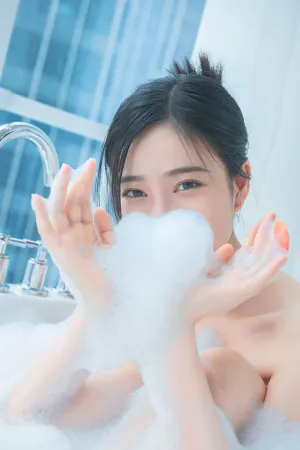 [Original]原创写真 浴室 大尺度 泡泡浴 爱心泡泡 年年Nnian