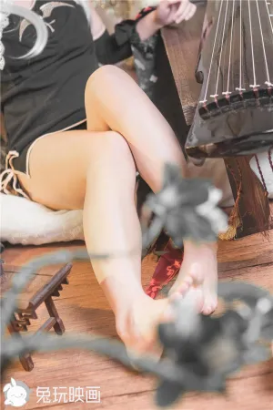 [WeiboGirl]微博红人 旗袍萝莉 蠢沫沫