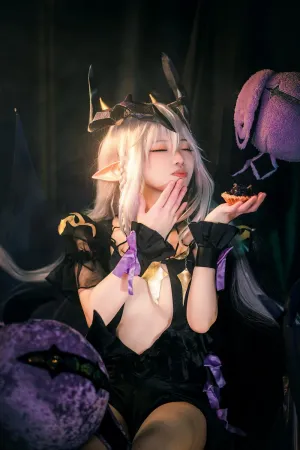 [WeiboGirl]微博红人 四叶草剧场 伊喵君