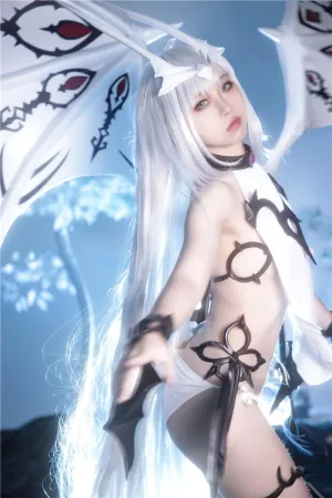 [WeiboGirl]微博红人 美露莘 G44不会受伤