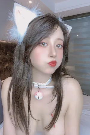 [WeiboGirl]微博红人 蕾丝白狐 奈汐酱nice