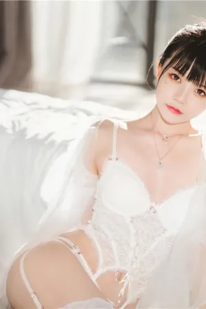 [WeiboGirl]微博红人 白紗糖 桜桃喵