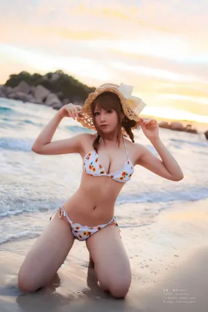 [WeiboGirl]微博红人 向日葵比基尼 Nyako喵子