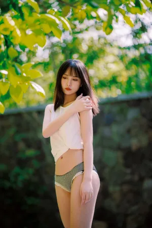 [WeiboGirl]微博红人 夏日微风 念雪ww