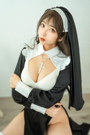 [WeiboGirl]微博红人 忏悔修女 杏仁曲奇