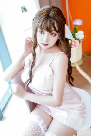 [WeiboGirl]微博红人 性感粉色蕾丝吊带裙 小羊睡衣 恩田直幸