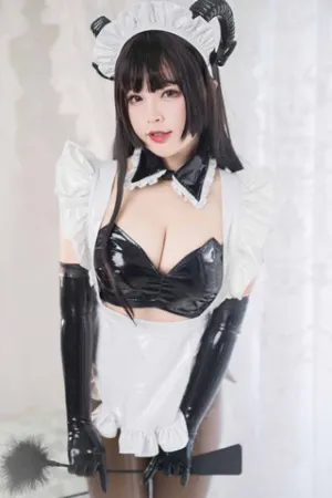 [WeiboGirl]微博红人 胶衣魅魔姐姐 白烨