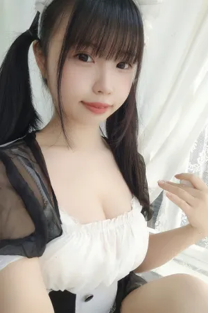 [FuLi]米友福利 薄纱 女仆短裙 超薄肉丝 臀恋妹抖 十万珍吱伏特