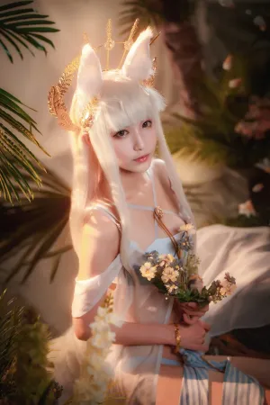 [Cosplay]角色扮演 狐狸装扮 白色 薄纱服饰 明日方舟 白金 铁板烧鬼舞w