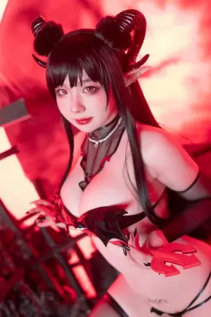 [WeiboGirl]微博红人 性感 黑色 皮质内衣 黑丝袜 魅魔1 皮皮奶可可爱了啦