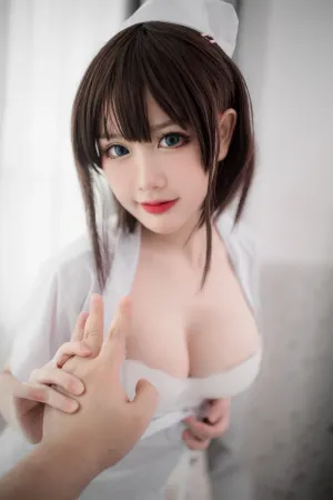 [Cosplay]角色扮演 白色 蕾丝内衣 超薄丝袜 白丝护士 您的蛋蛋