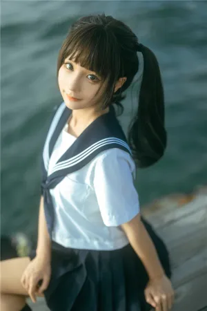 [Cosplay]角色扮演 女学生制服 海边 海风 蠢沫沫