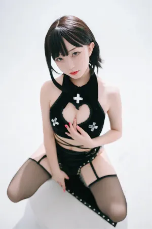 [FuLi]米友福利 性感 黑色 修女服饰 黑丝吊袜 吊带袜修女 花铃