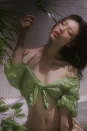 [FuLi]米友福利 绿意 桃良阿宅