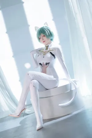 [Cosplay]角色扮演 白色 紧身衣 猫耳 碧蓝航线 纳希莫夫 封疆疆v