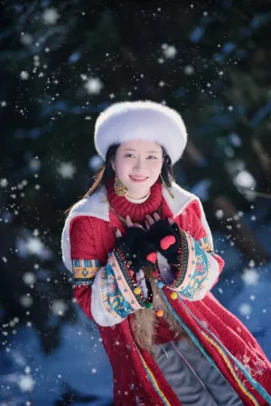 [Cosplay]角色扮演 吉祥瑞雪兆丰年 年年Nnian