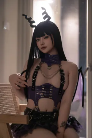 [Cosplay]角色扮演 凋零月影 屿鱼