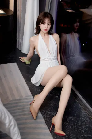 [XR]秀人内购 大尺度 私拍 无码 流出 白裙 汁汁