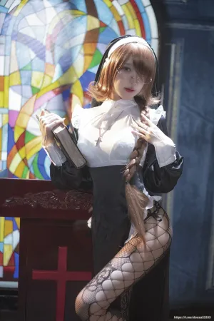 [Cosplay]角色扮演 加冕 修女 阿包也是兔娘