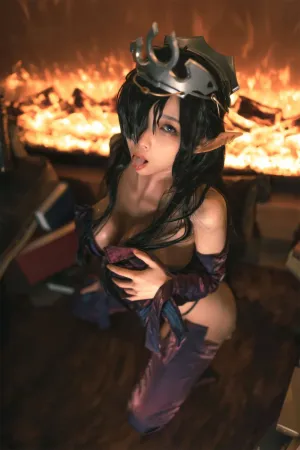 [Cosplay]角色扮演 黑兽 精灵女王 杏仁曲奇