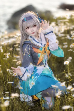 [Cosplay]角色扮演 崩坏：星穹铁道 流萤 花柒Hana