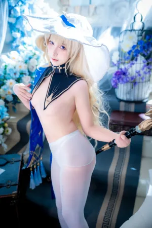 [Cosplay]角色扮演 鸣潮 菲比 小和甜酒