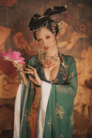 [Cosplay]角色扮演 画中仙 钛合金TiTi