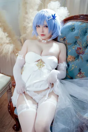 [Cosplay]角色扮演 碧蓝航线 礼服 恰巴耶夫 白骑兵的旋律 半半子