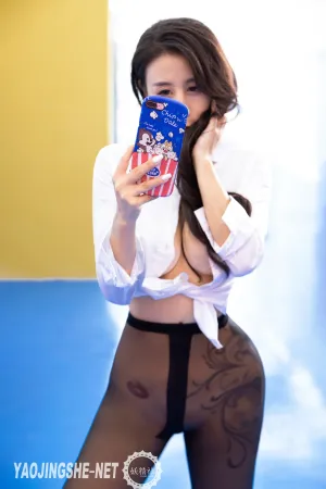 [YaoJingShe]妖精社 V1903 自拍 紫嫣