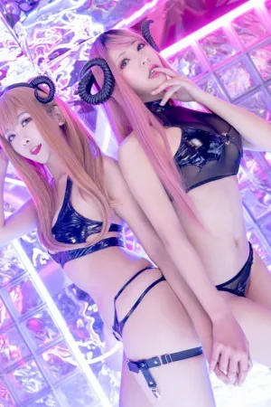 [Cosplay]角色扮演 魅魔双人 镜子,源纱希喵喵喵