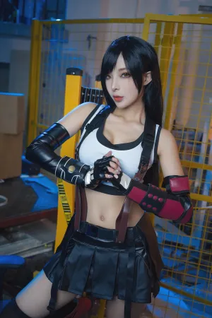 [Cosplay]角色扮演 最终幻想 蒂法&middot;洛克哈特 Tifa_Lockhart 原天夕子