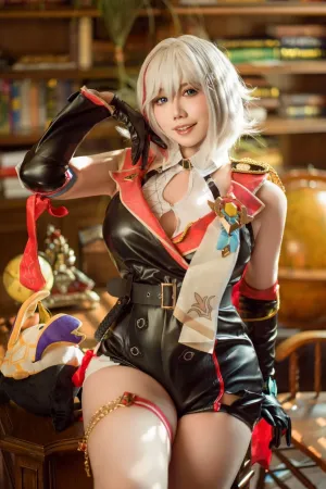 [Cosplay]角色扮演 崩坏 星穹铁道 托帕 麻花酱