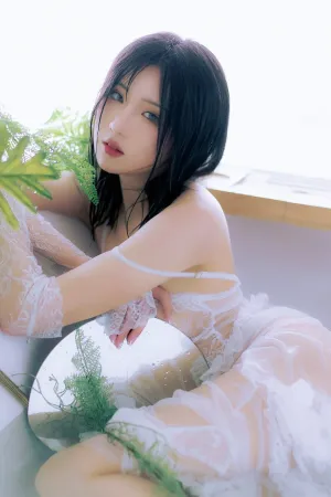 [FuLi]米友福利 浴缸 写真 鲸 瓦斯塔亚小龙虾