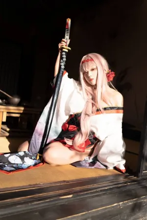 [Cosplay]角色扮演 胜利女神 妮姬 Nikke 红莲 Lu