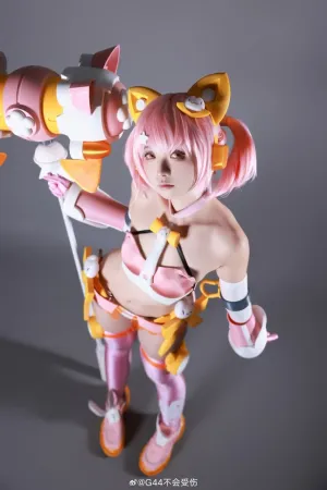 [Cosplay]角色扮演 女神装置 机娘 真人 Puni Mofu 猫 G44不会受伤