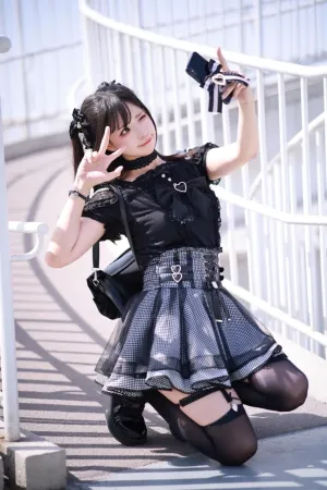 [Original]原创写真 纱裙 黑丝 超级雪莉