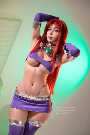 [Cosplay]角色扮演 DC 星火 Starfire Umeko.J