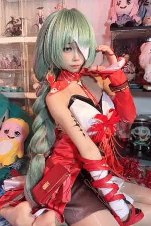 [Cosplay]角色扮演 鸣潮 弗洛洛 白栎Shirly