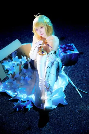 [Cosplay]角色扮演 FGO 白色月姬 G44不会受伤