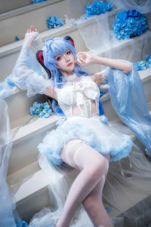 [Cosplay]角色扮演 原神 甘雨 花嫁 祖木子