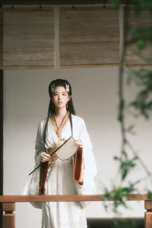 [Cosplay]角色扮演 古风少女 何子怡