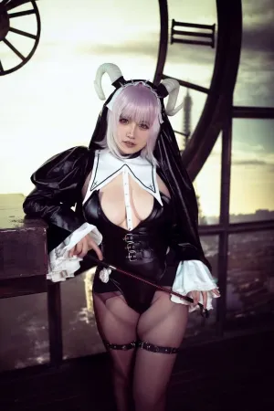 [Cosplay]角色扮演 开裆裤恶魔 阿半今天很开心