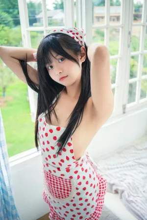 [Cosplay]角色扮演 草莓围裙 小厨娘 滕子京大王
