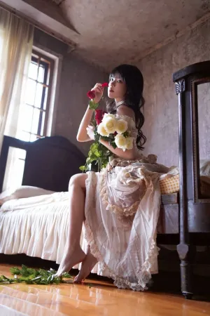 [Cosplay] 玻璃玫瑰 - 桜桃喵