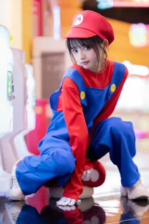[Cosplay] 马里奥 - 猫梓子