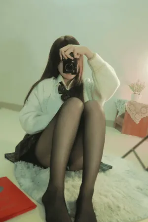 [Cosplay] 针织服JK 黑丝 - 高桥千凛